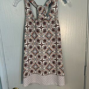 Artisan NY sleeveless tank, 100% polyester, L, EUC